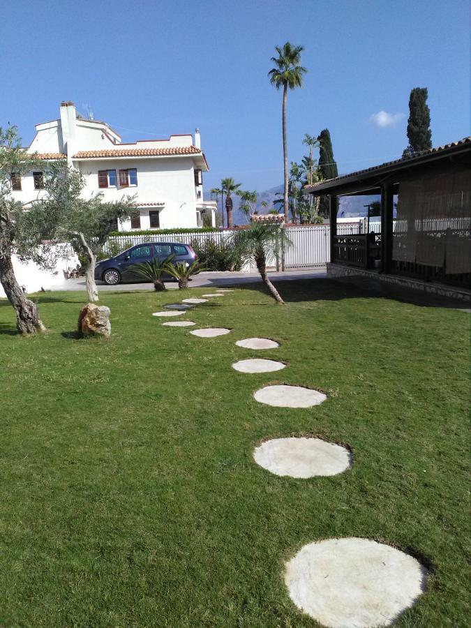 Villa Eco-Chic Carini Bagian luar foto